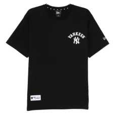 Футболка с логотипом