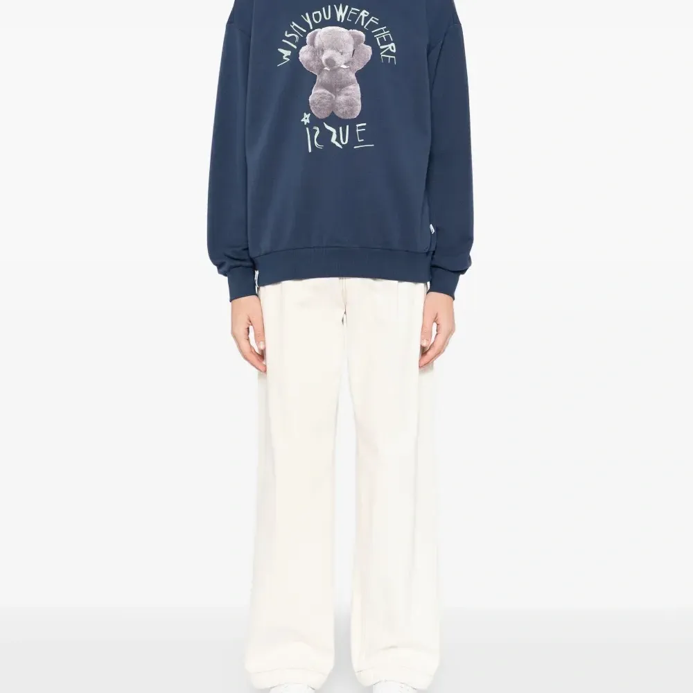 Толстовка с графичным принтом