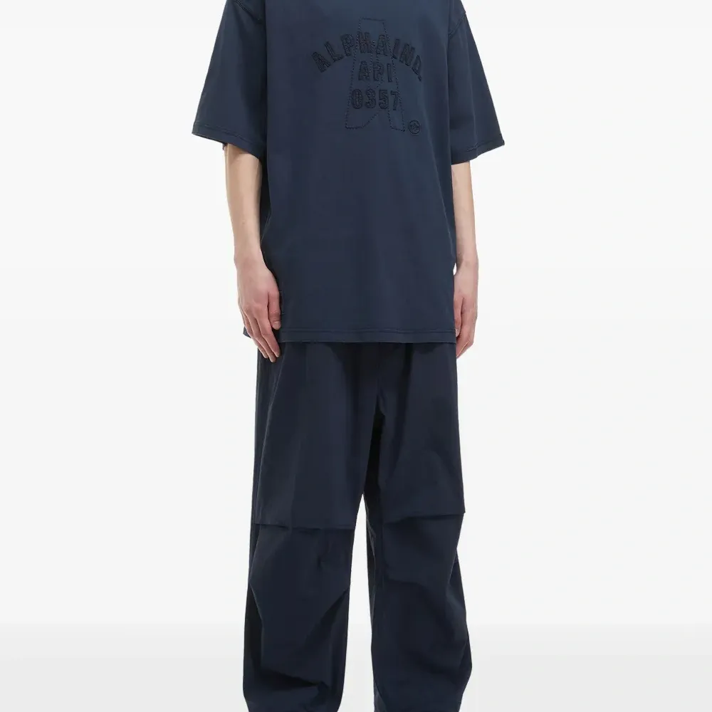 Хлопковая футболка с вышитым логотипом