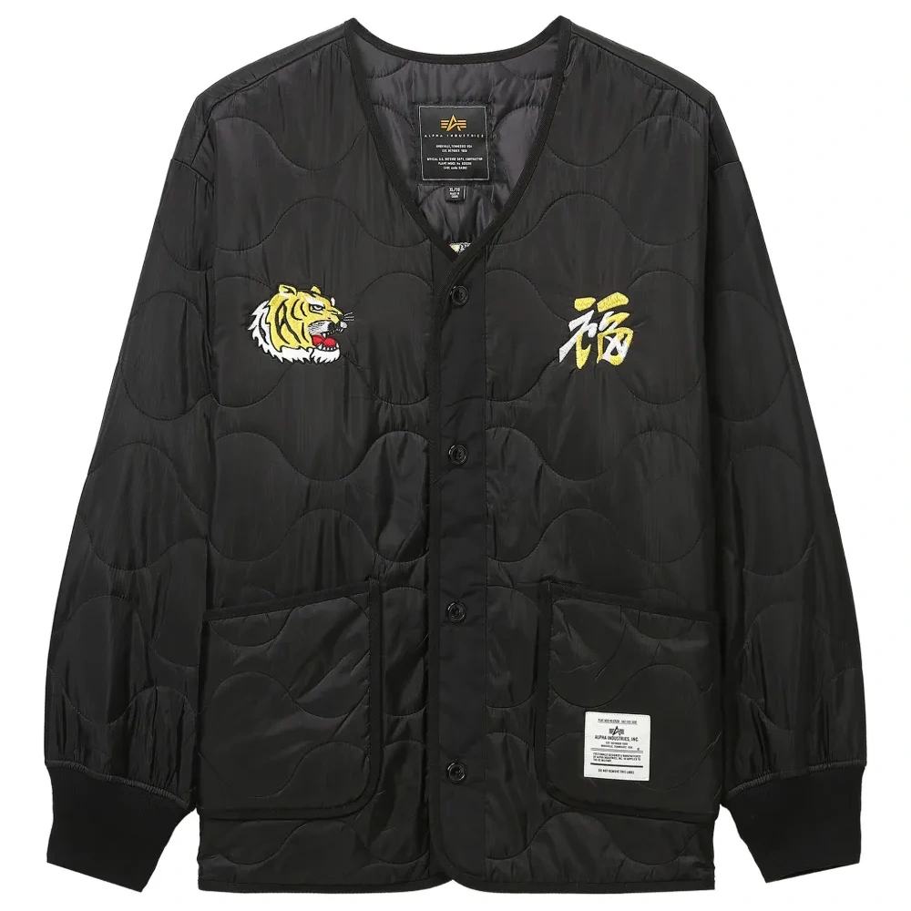 Стеганый бомбер