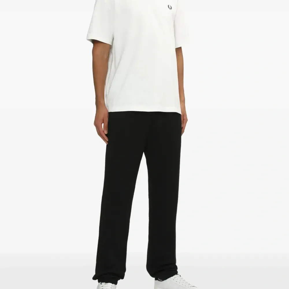 Хлопковая футболка с вышитым логотипом