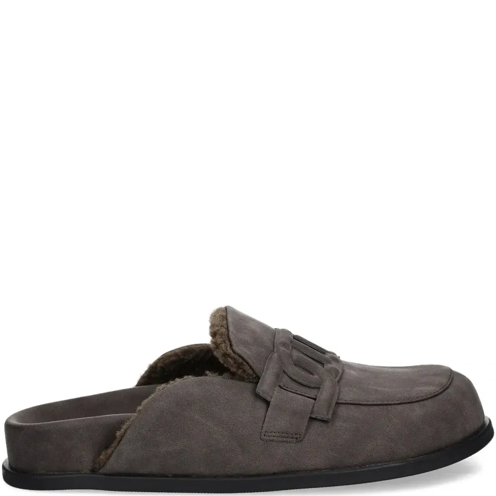 Мюли с логотипом