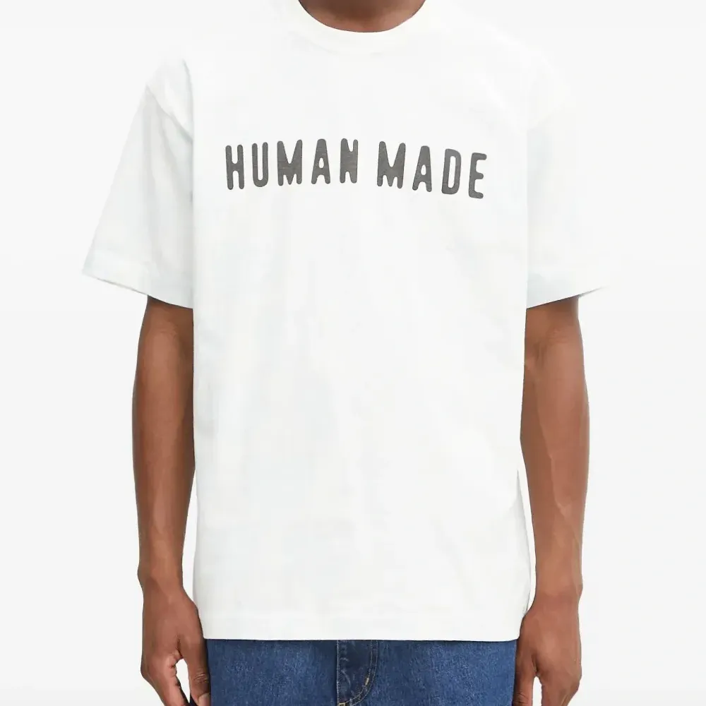 Футболка с логотипом Футболка с логотипом