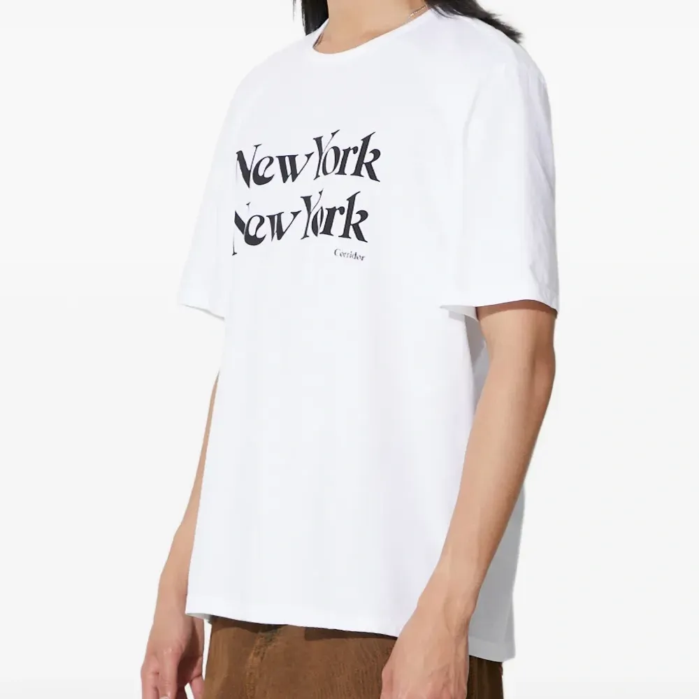 Футболка с короткими рукавами и принтом