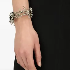 Браслет с цветочной аппликацией Браслет с цветочной аппликацией