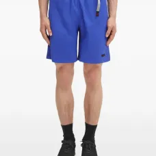 Шорты с пряжкой на талии Шорты с пряжкой на талии