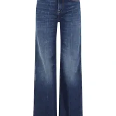 Джинсы с пятью карманами Джинсы с пятью карманами