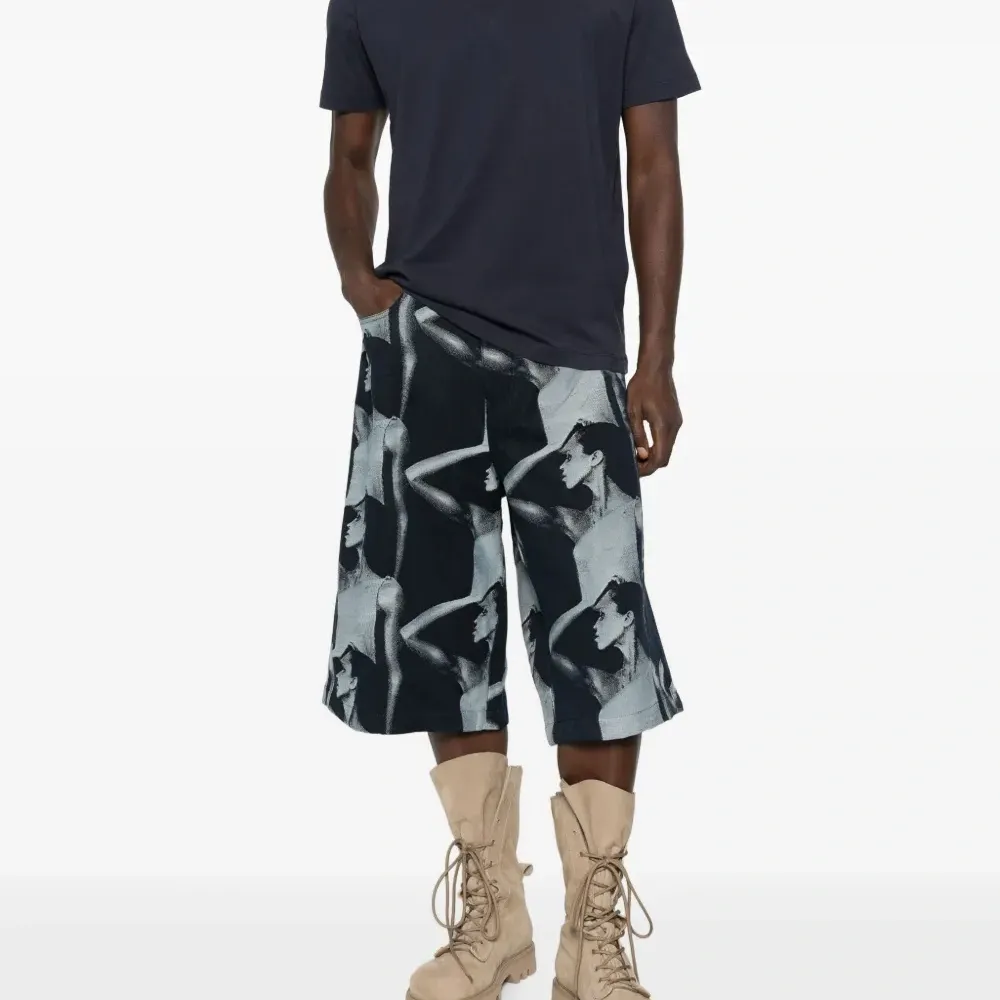 Футболка с короткими рукавами и круглым вырезом