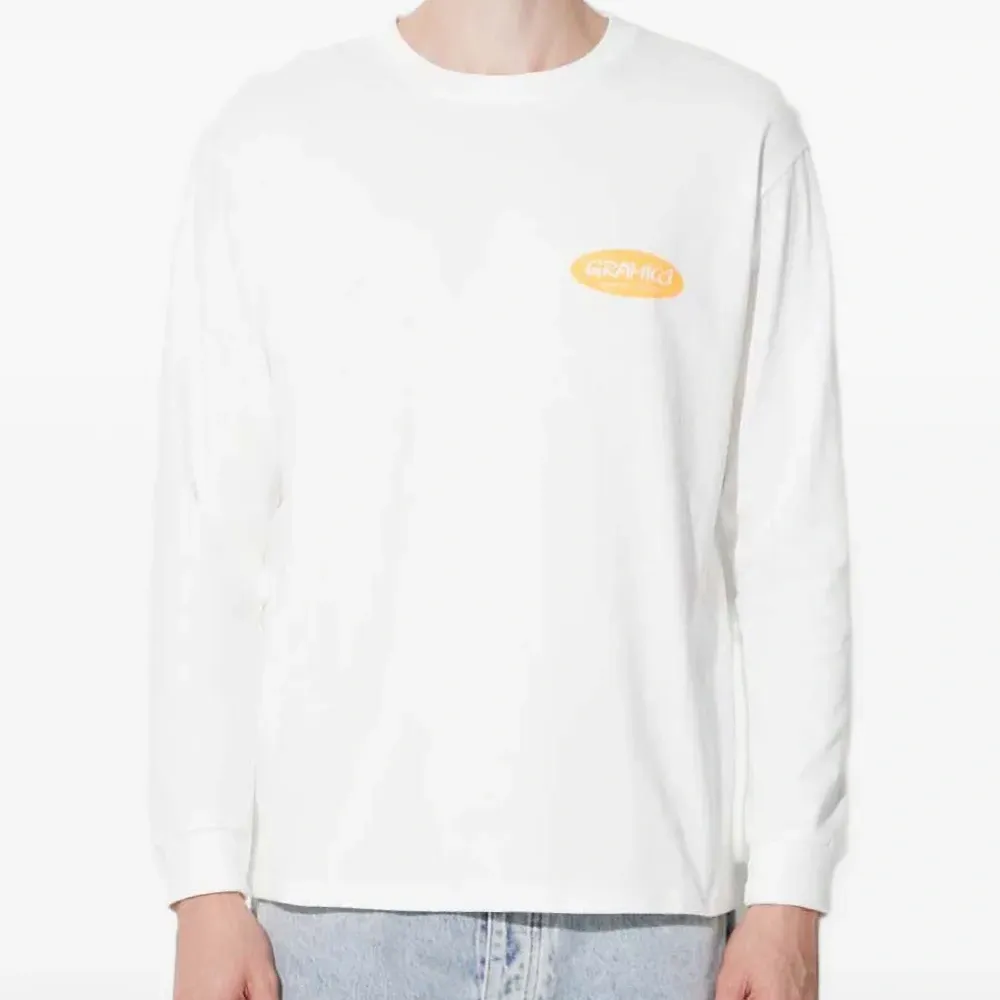 Футболка с длинными рукавами и принтом