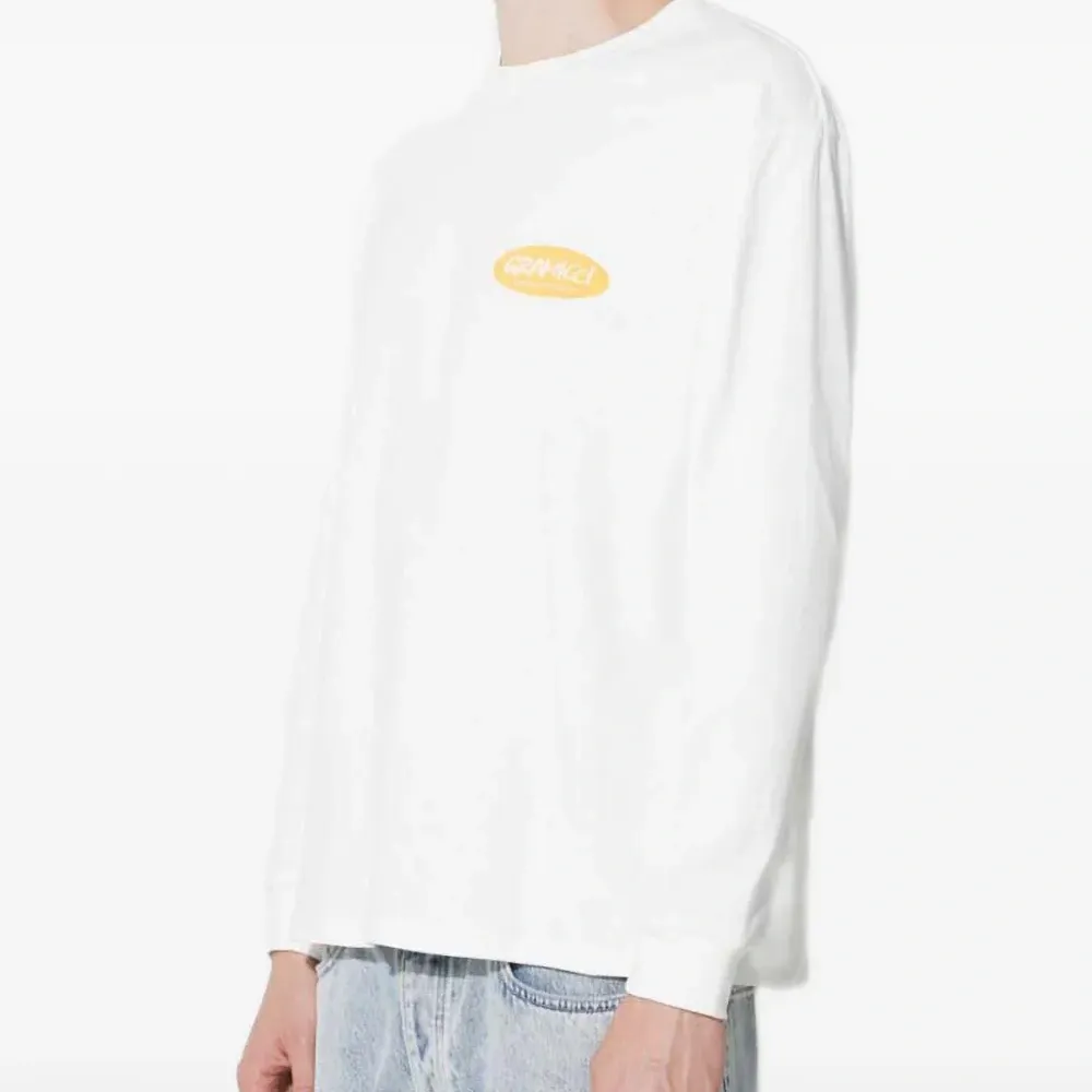 Футболка с длинными рукавами и принтом