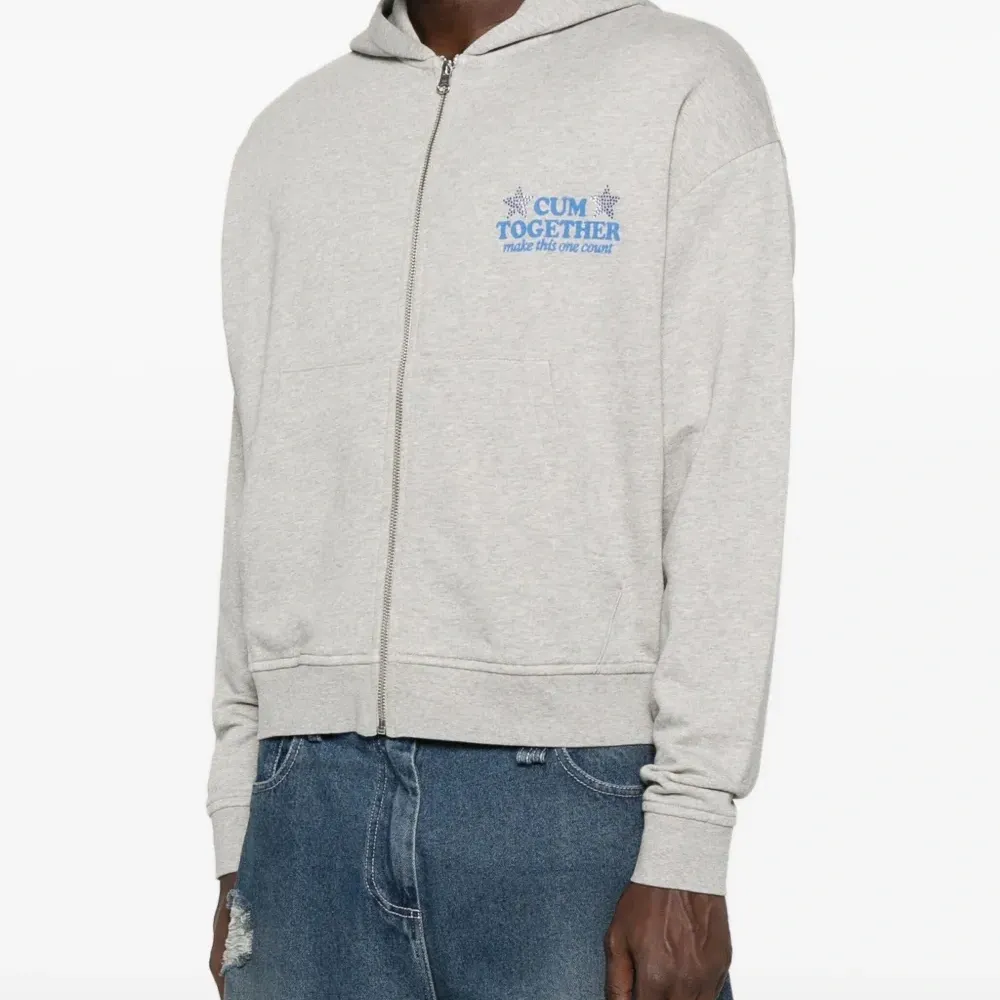 Толстовка на молнии