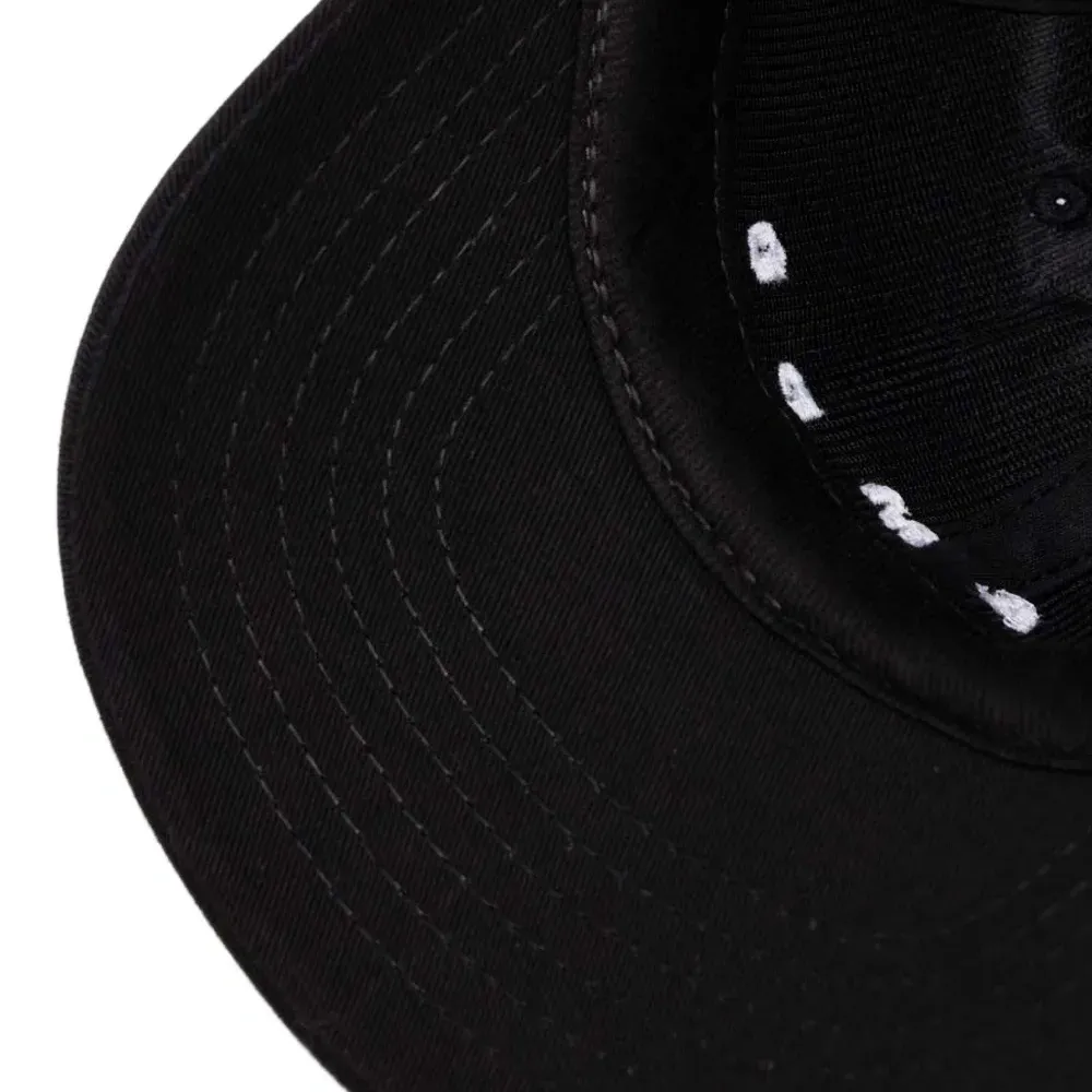 Бейсболка с вышивкой