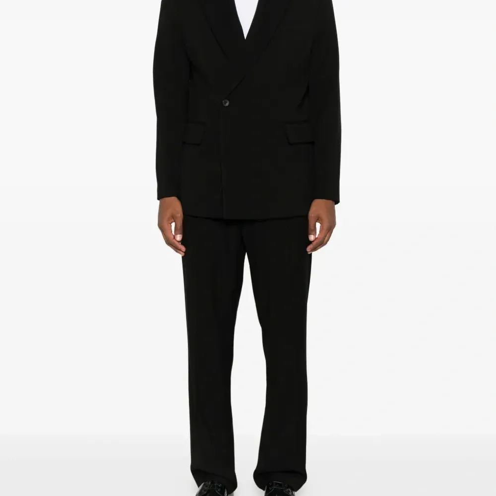 Футболка с круглым вырезом