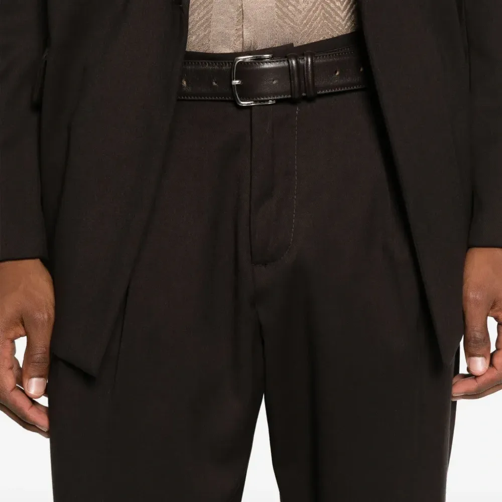 Брюки с вытачками