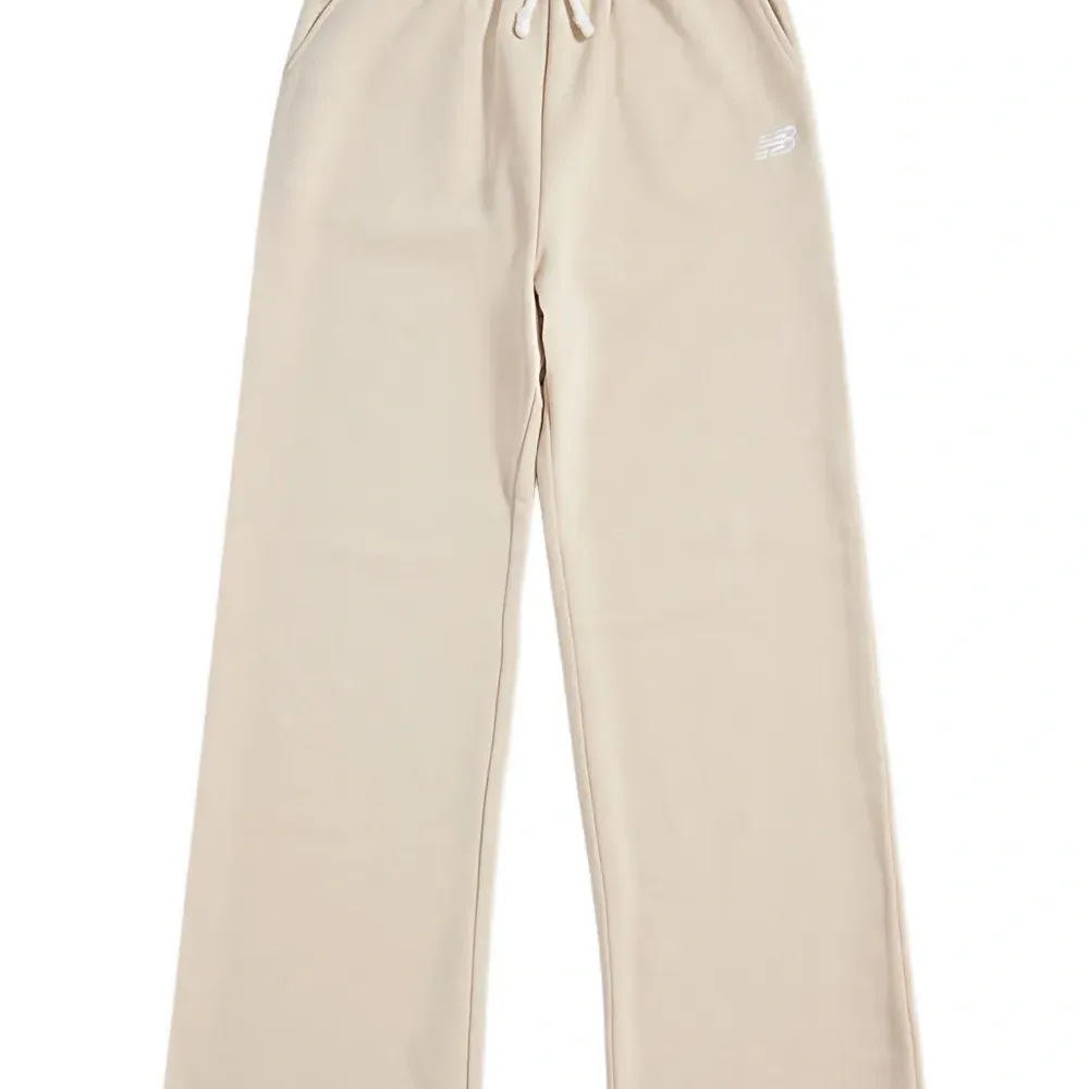 Брюки с вышитым логотипом