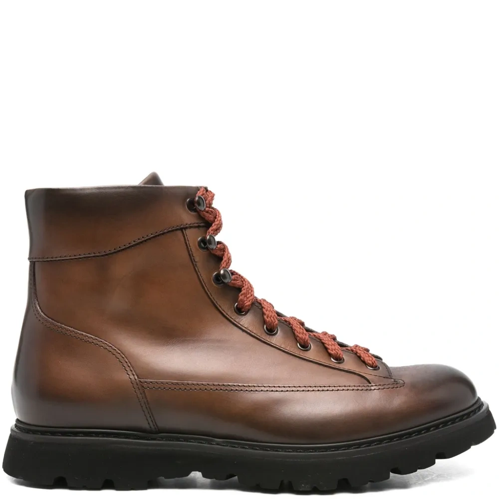 Кожаные ботинки на шнуровке