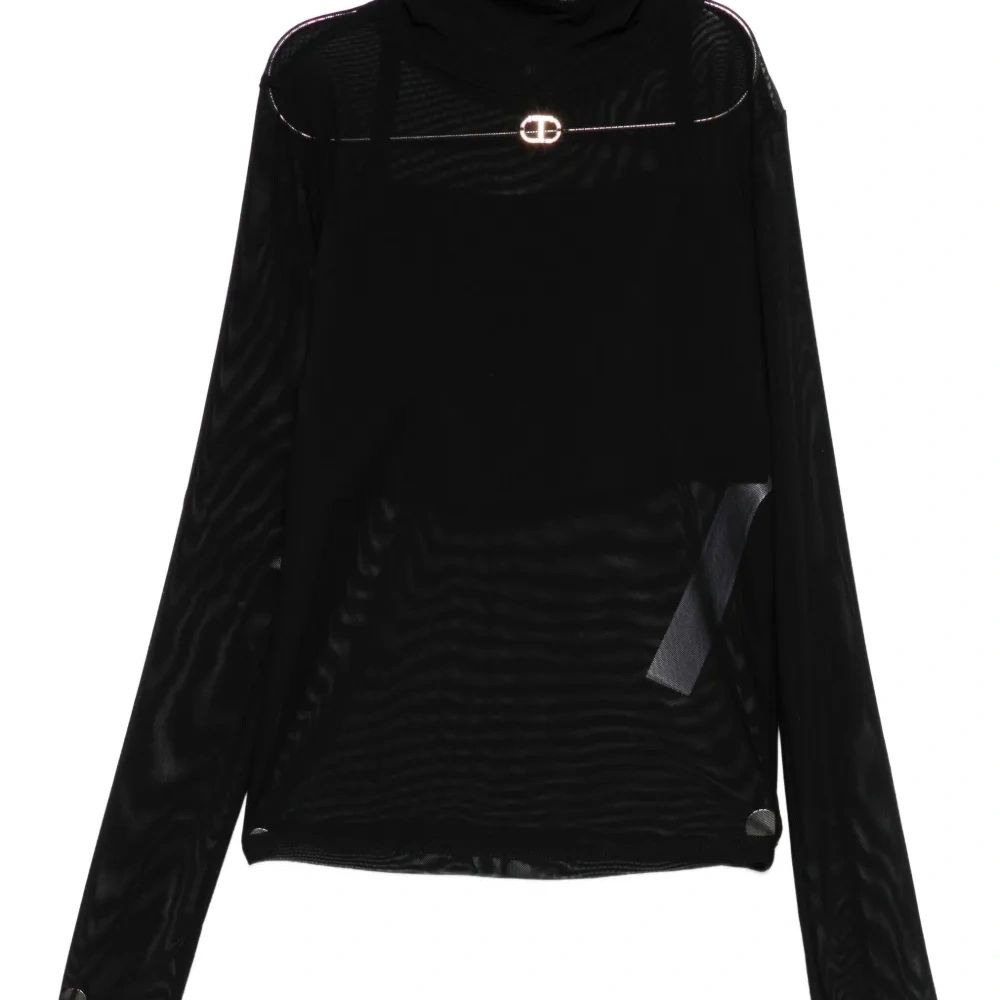 Футболка из сетки с высоким воротом