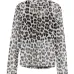 Топ с леопардовым принтом и высоким воротником