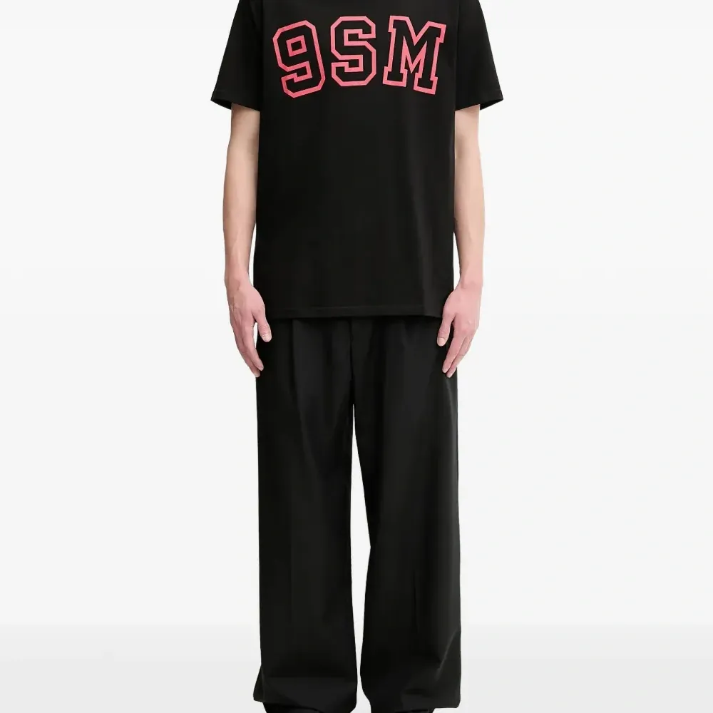 Футболка с принтом-логотипом