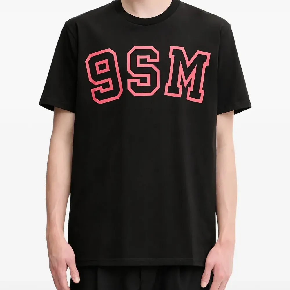 Футболка с принтом-логотипом