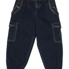 Джинсы с накладными карманами