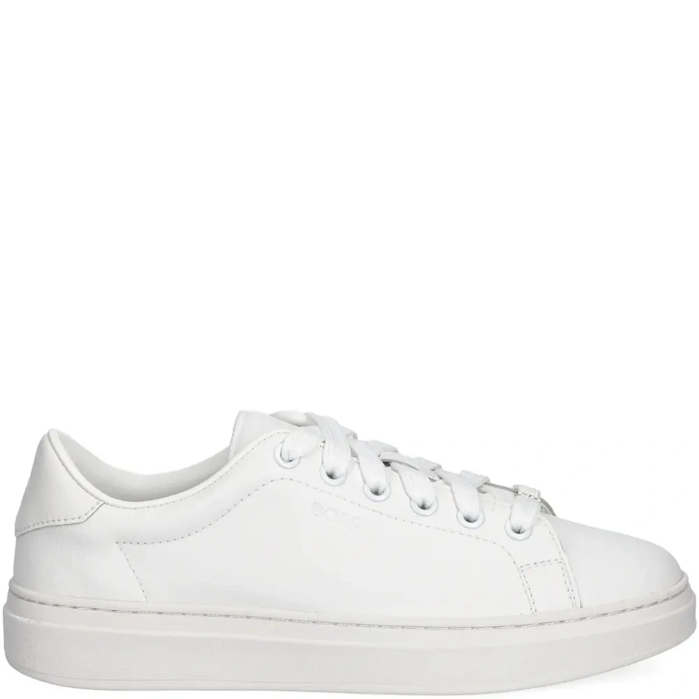 Кроссовки с логотипом