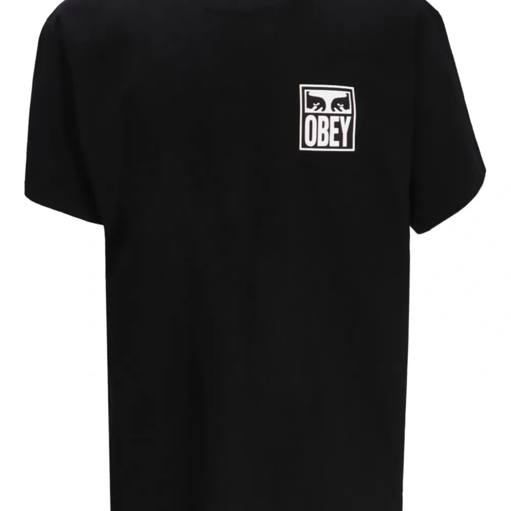 Футболка с короткими рукавами