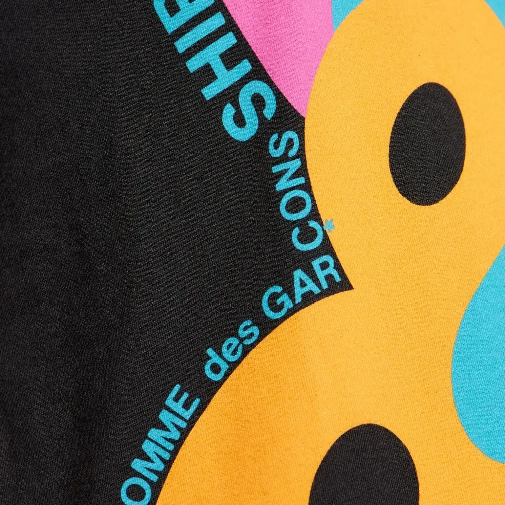 Футболка с абстрактным принтом