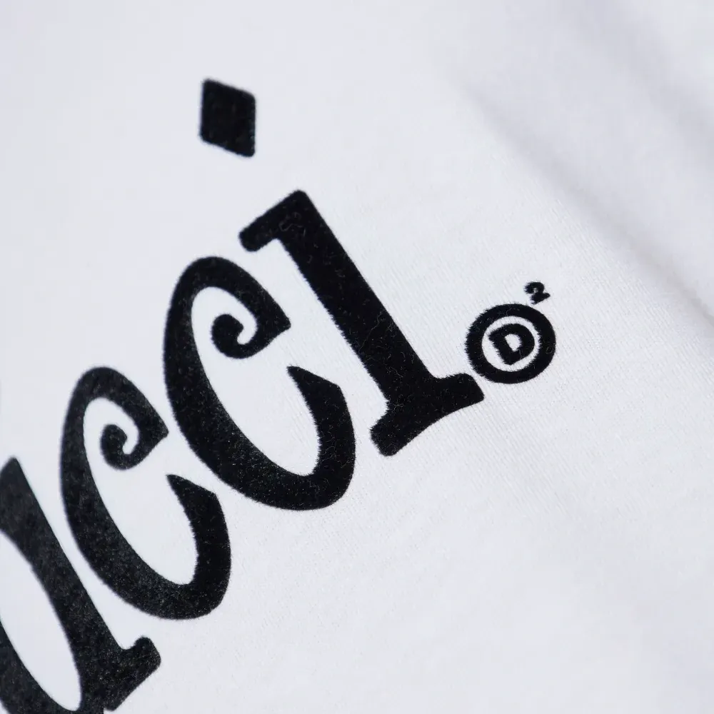 Футболка с принтом-текстом