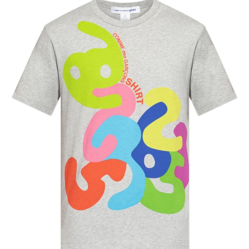 Футболка с абстрактным принтом