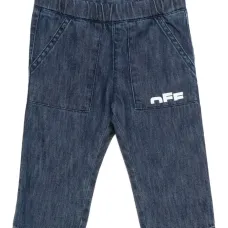 Джинсы прямого кроя Джинсы прямого кроя