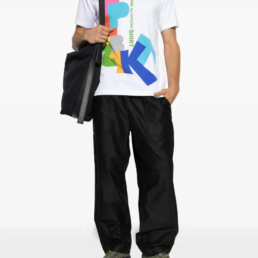 Футболка с графическим принтом