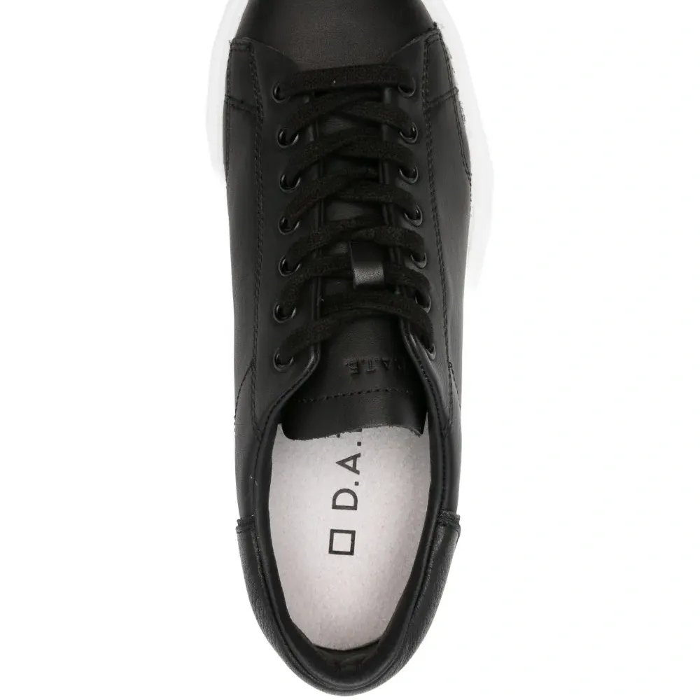 Кожаные кроссовки с круглым носом