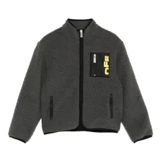 Куртка на молнии