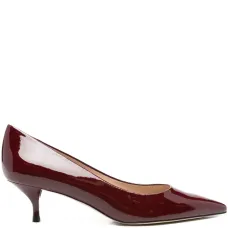 Туфли-лодочки на каблуке с зауженным носком