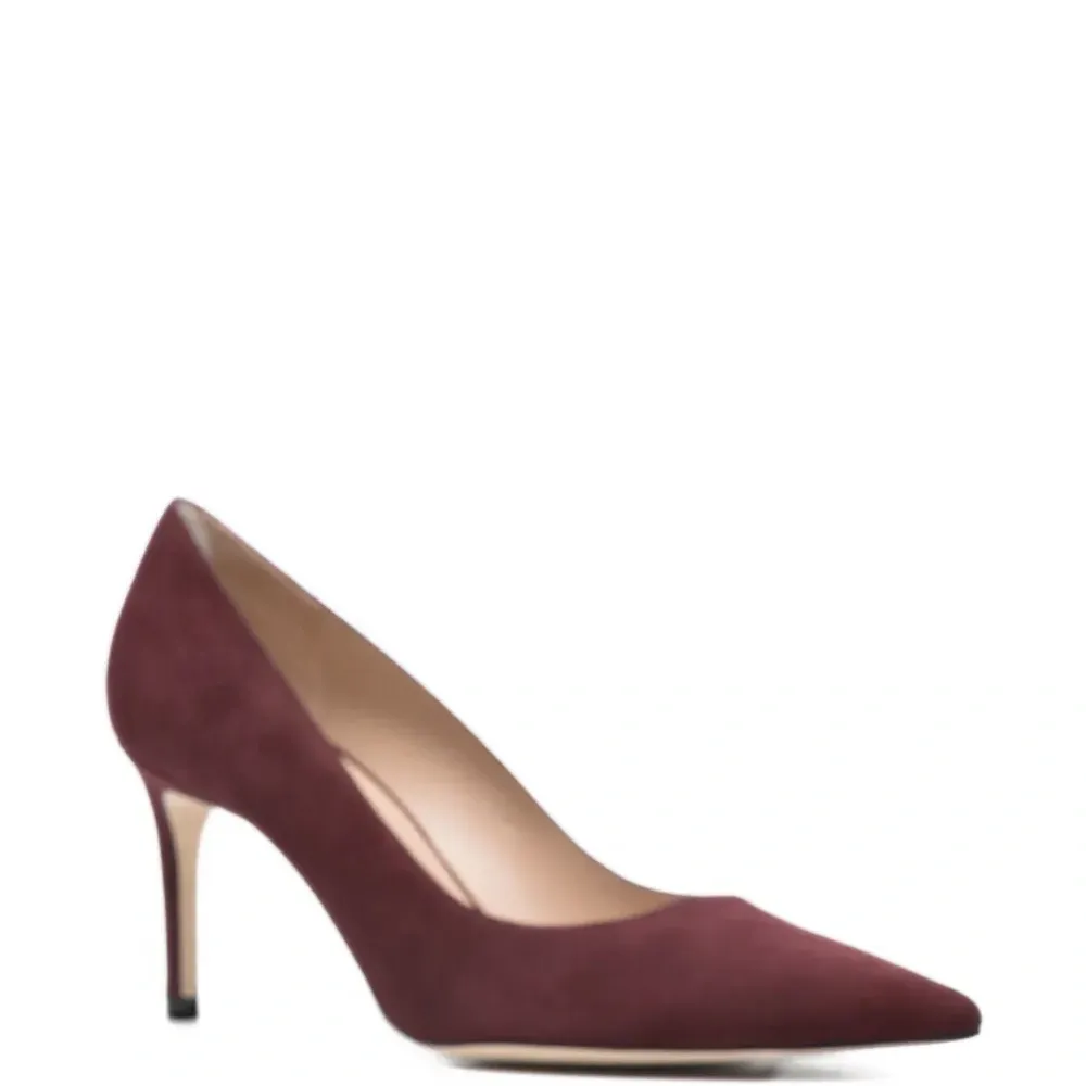 Замшевые туфли-лодочки с острым носком