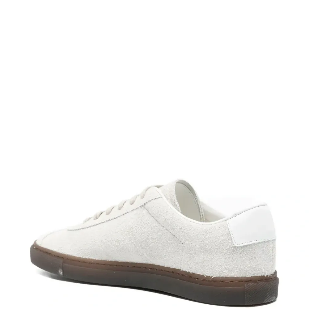 Замшевые кроссовки