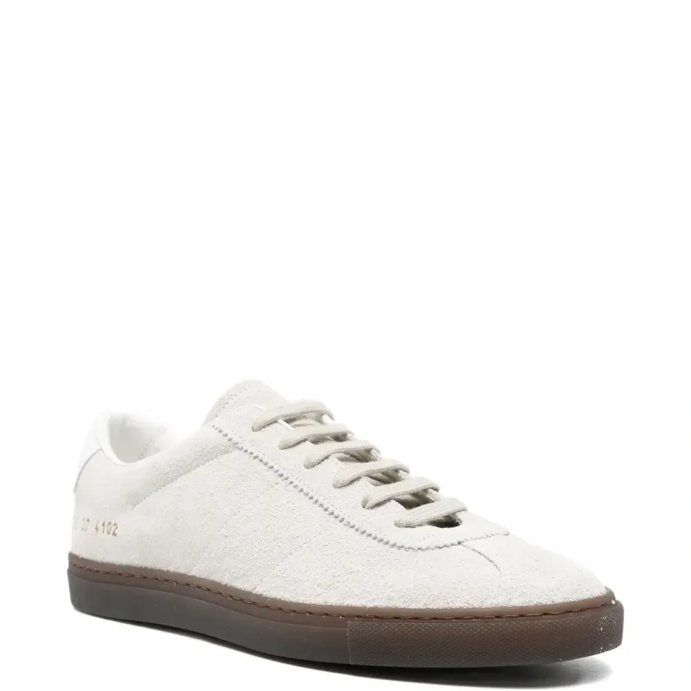 Замшевые кроссовки