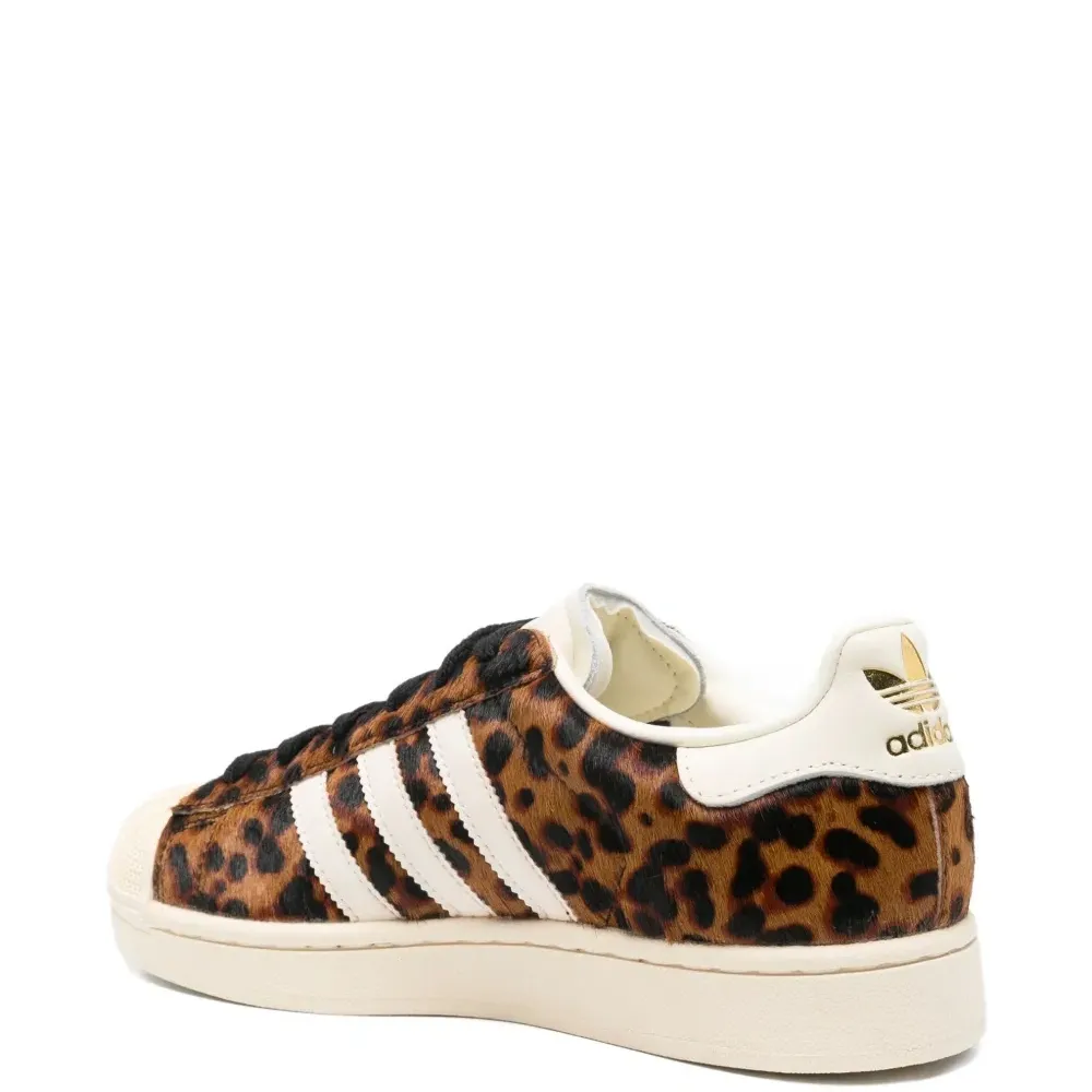 Кроссовки Superstar с леопардовым принтом