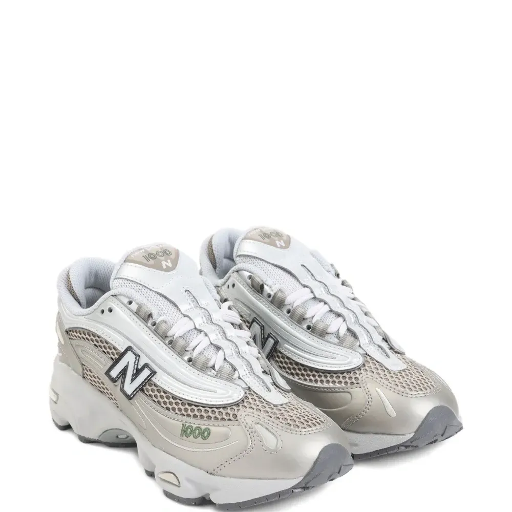 Кроссовки 1000