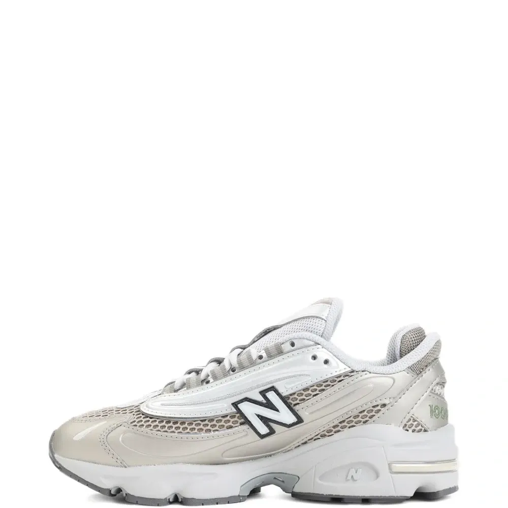 Кроссовки 1000