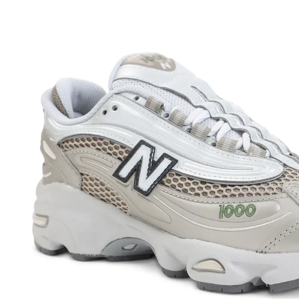 Кроссовки 1000