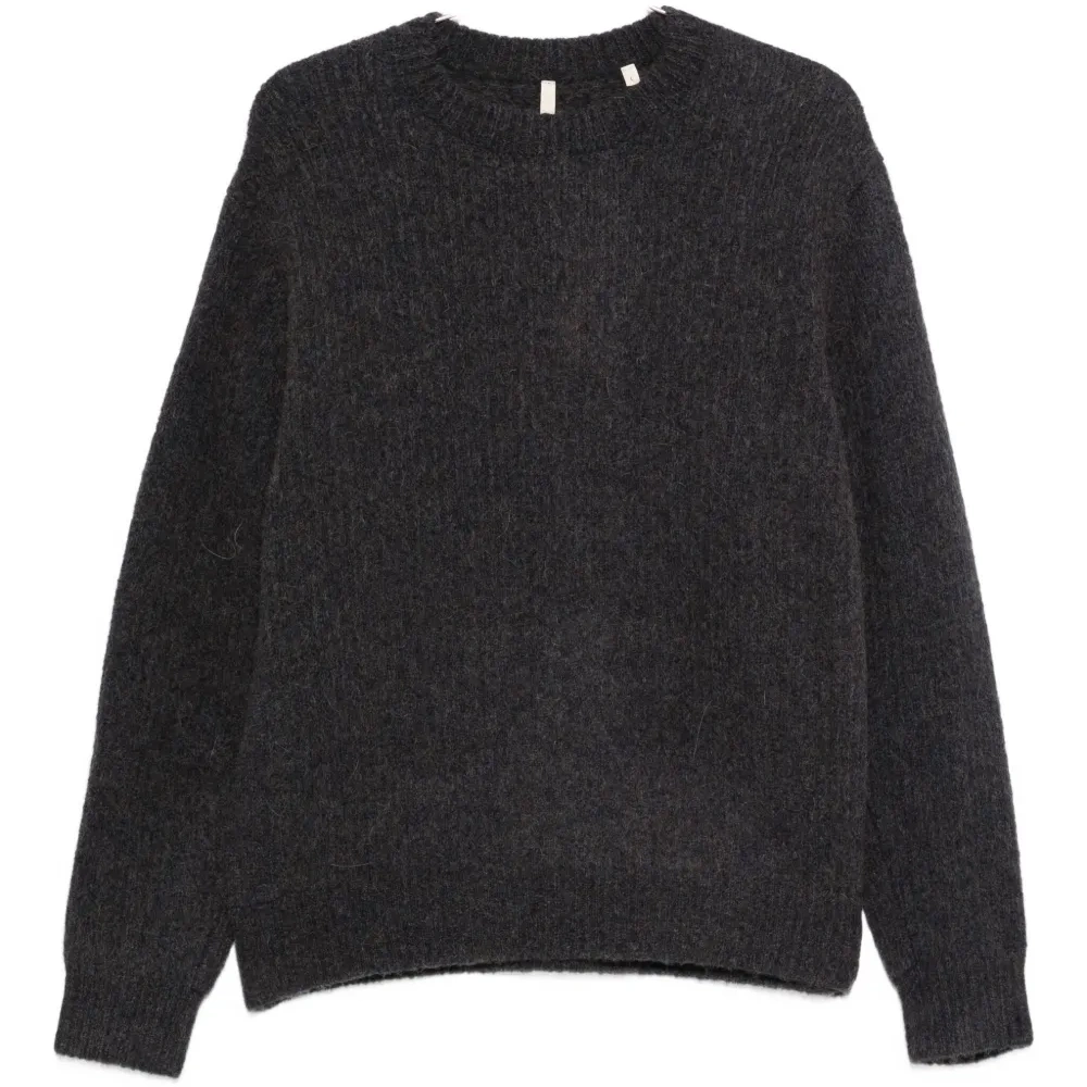 Рифлёный свитер с круглым вырезом