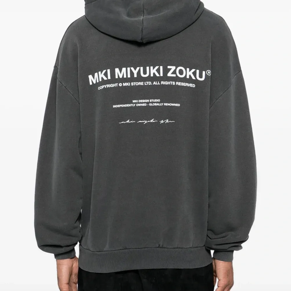 Худи Design Studio