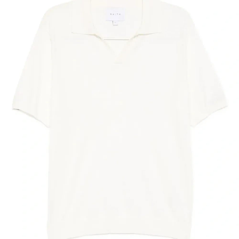 Трикотажная футболка Privia с открытым вырезом