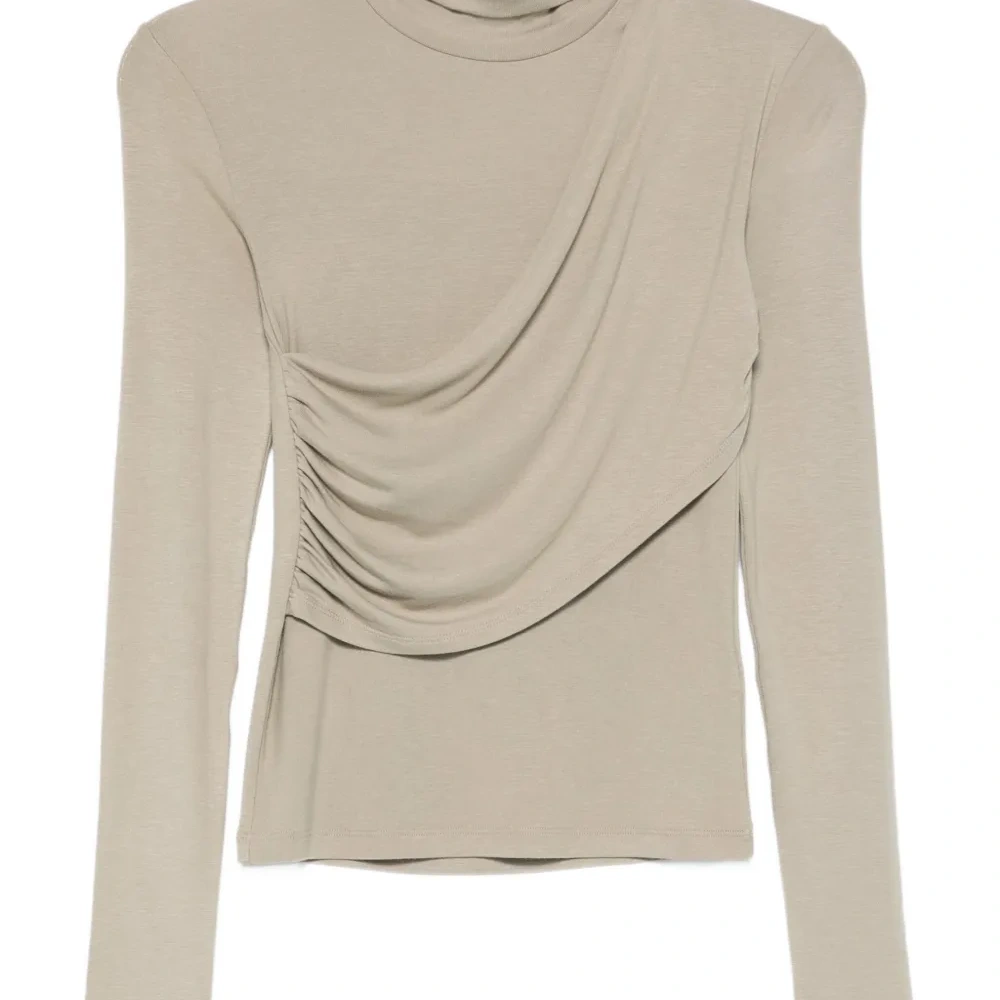 Топ с высоким воротом и драпировкой