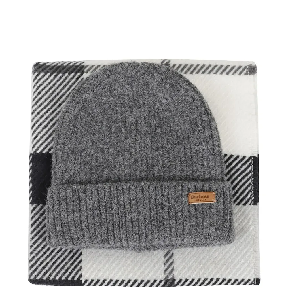 Вязаный комплект: шапка-бини и шарф