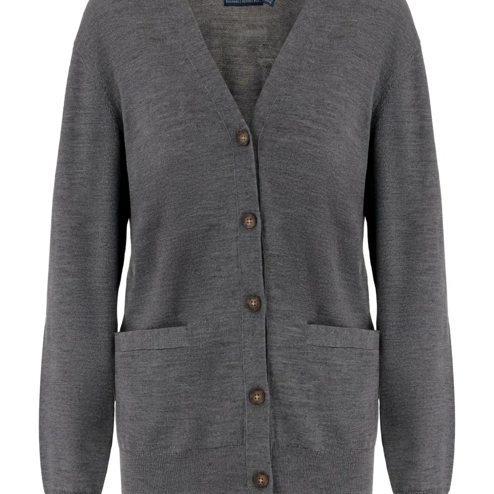 Кардиган с застежкой на пуговицы и накладными карманами