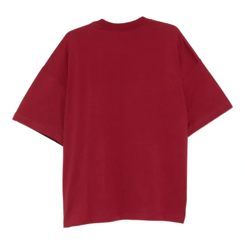 Футболка с нашивкой-логотипом