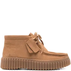 Замшевые кроссовки